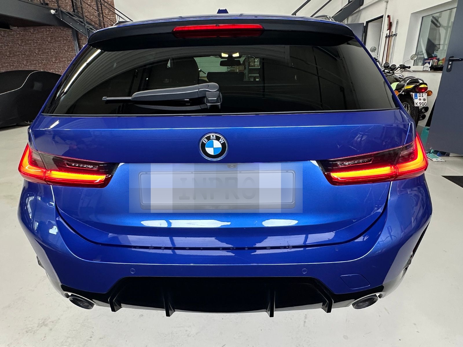 BMW 330 3 Touring 330 d xDrive M Sport foto 7