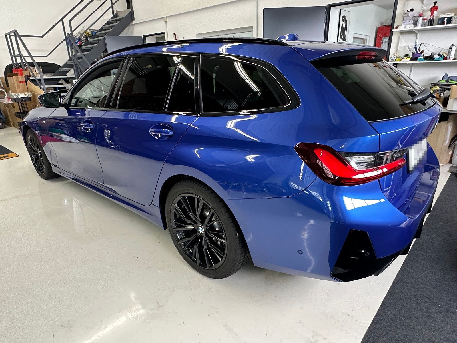 BMW 330 3 Touring 330 d xDrive M Sport foto 8