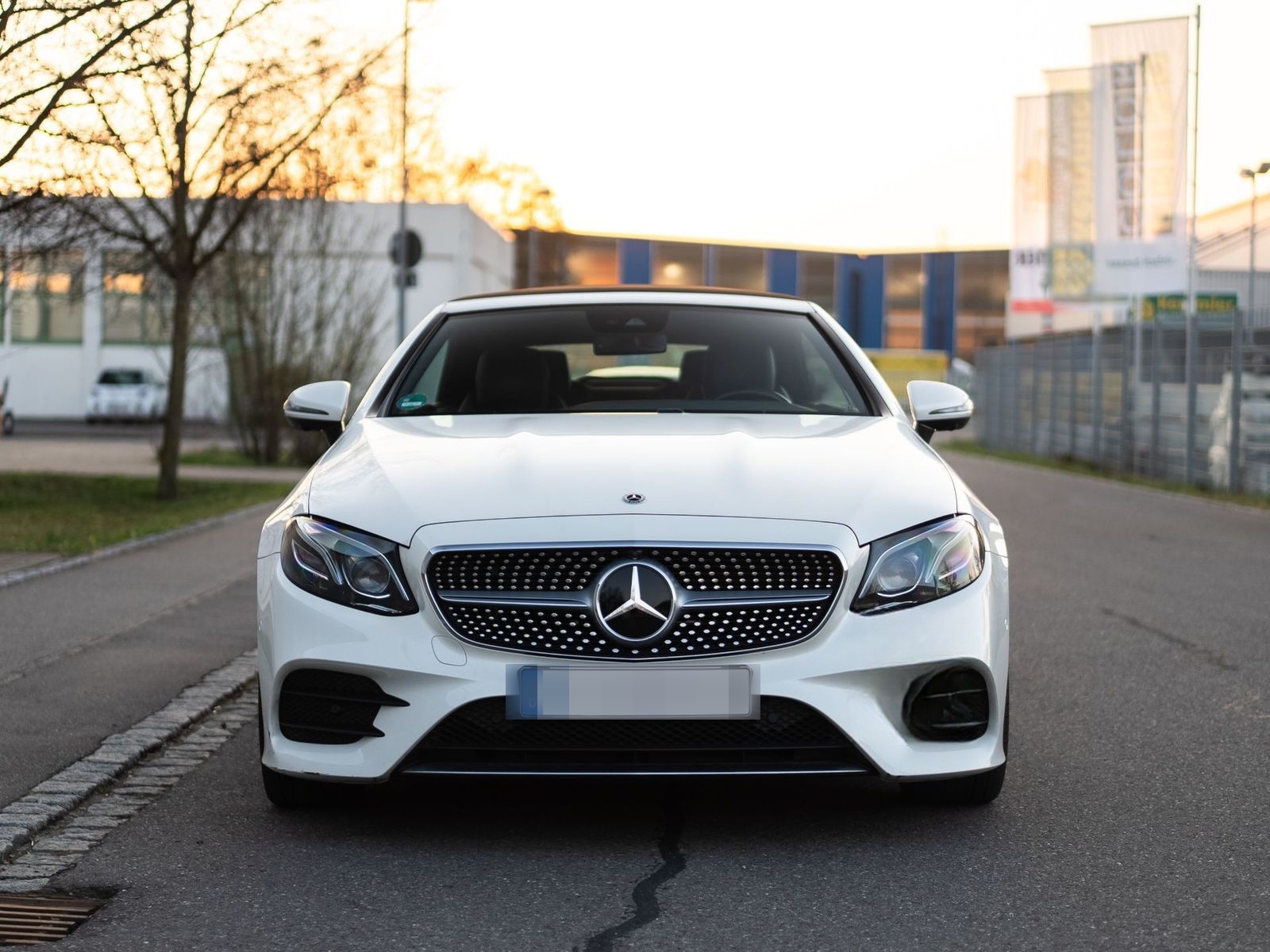 Mercedes-Benz E 400 AMG Line 4Matic *Garantie*Burmester*360*Me foto 2