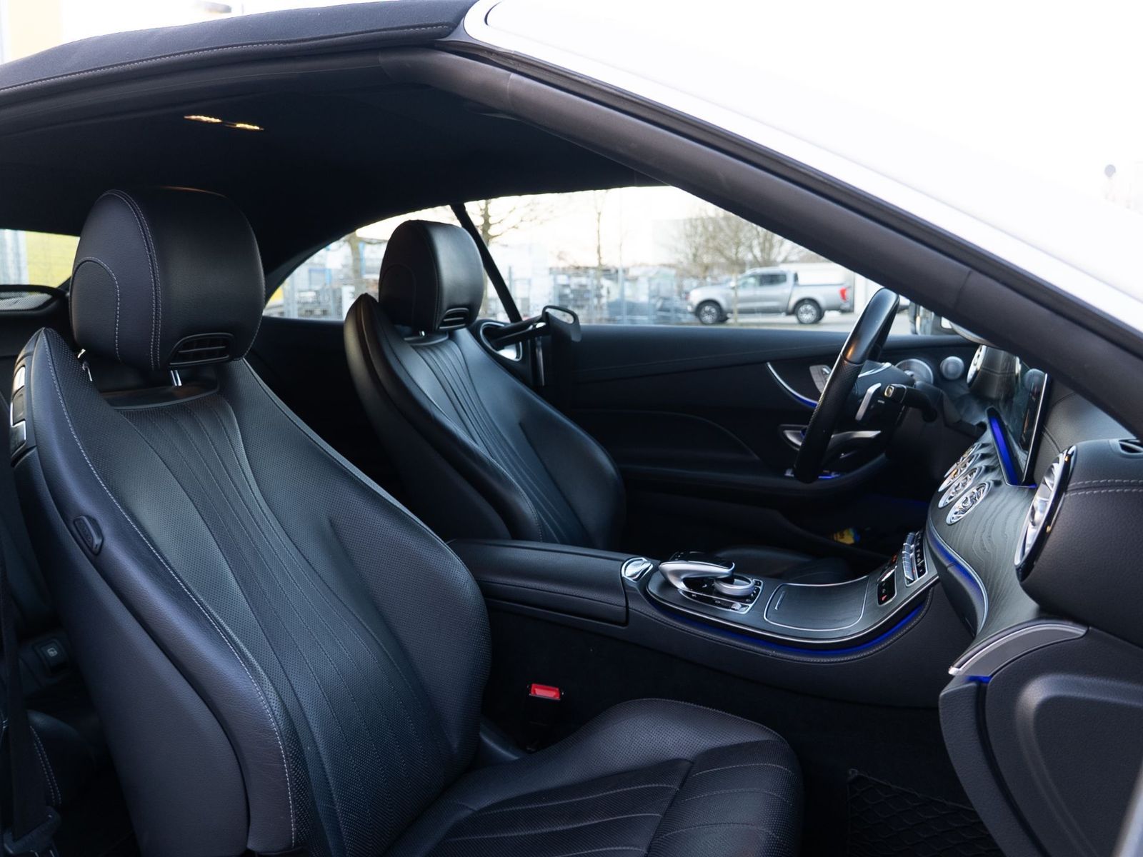 Mercedes-Benz E 400 AMG Line 4Matic *Garantie*Burmester*360*Me foto 11