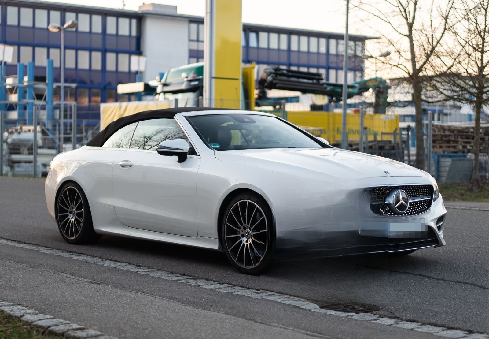 Mercedes-Benz E 400 AMG Line 4Matic *Garantie*Burmester*360*Me foto 3