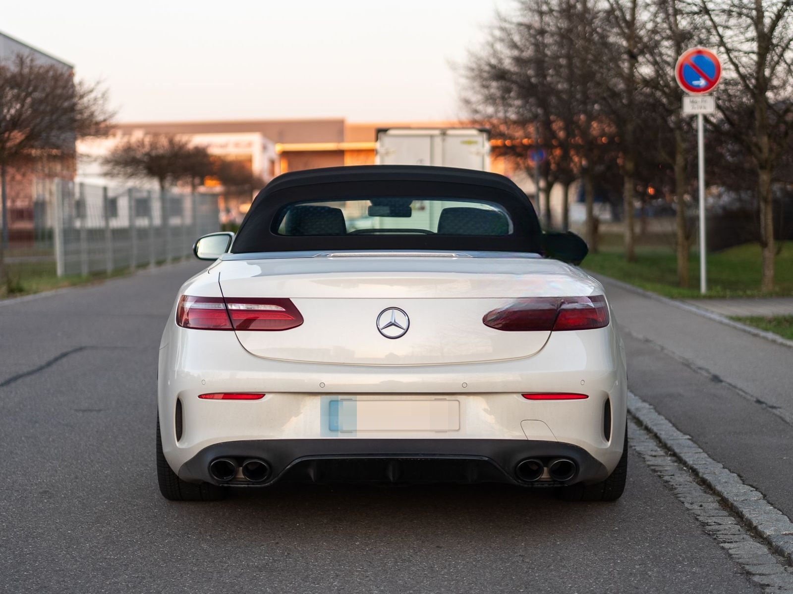 Mercedes-Benz E 400 AMG Line 4Matic *Garantie*Burmester*360*Me foto 6