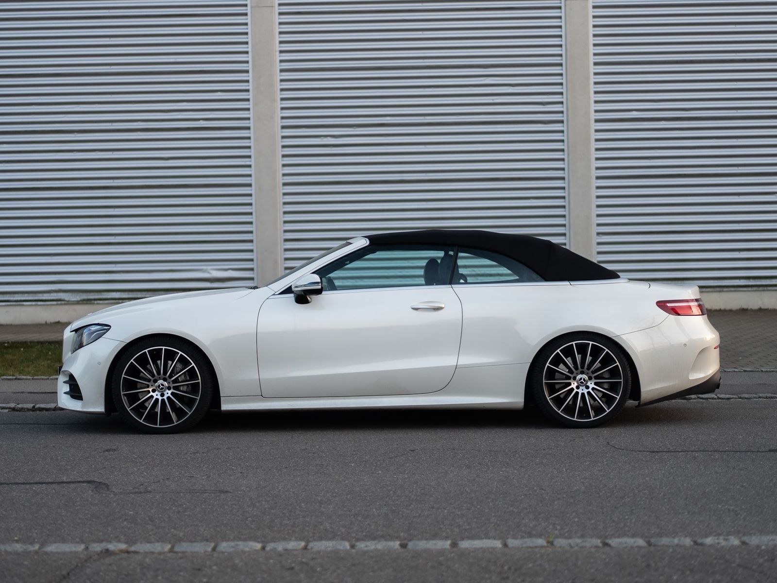 Mercedes-Benz E 400 AMG Line 4Matic *Garantie*Burmester*360*Me foto 8