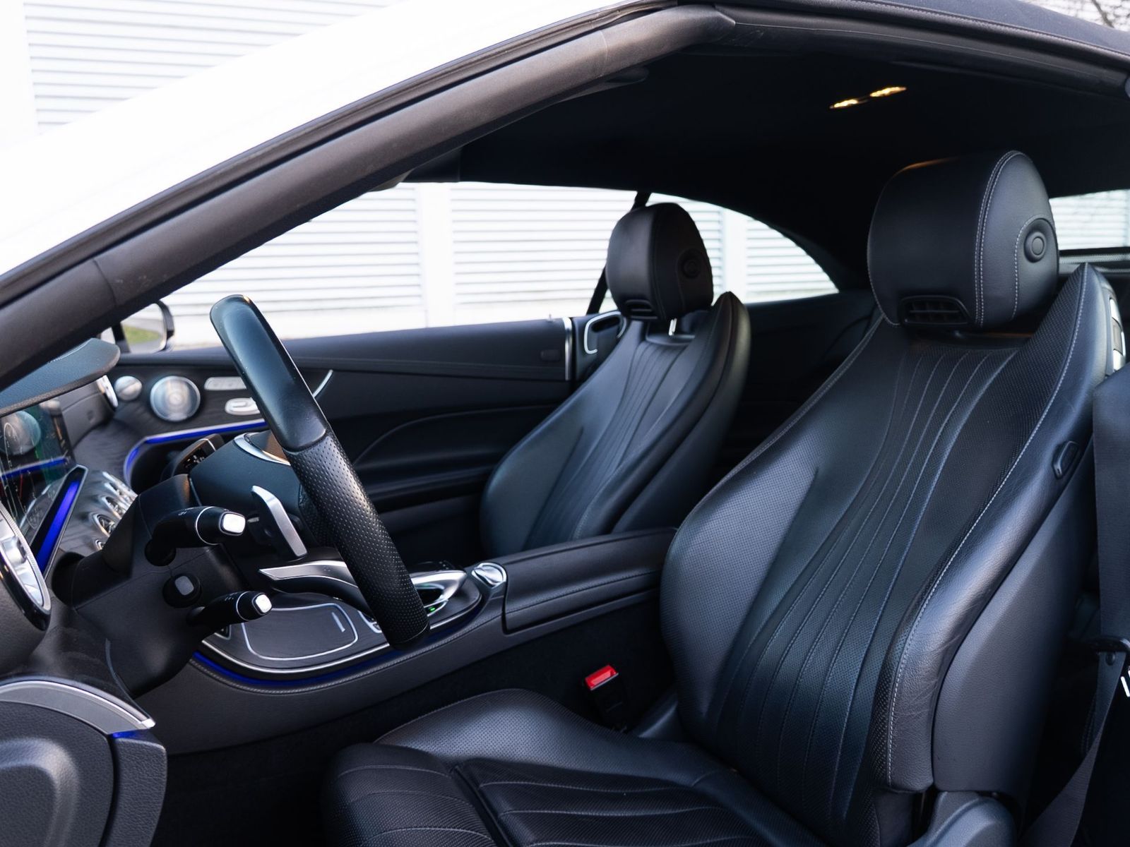 Mercedes-Benz E 400 AMG Line 4Matic *Garantie*Burmester*360*Me foto 10