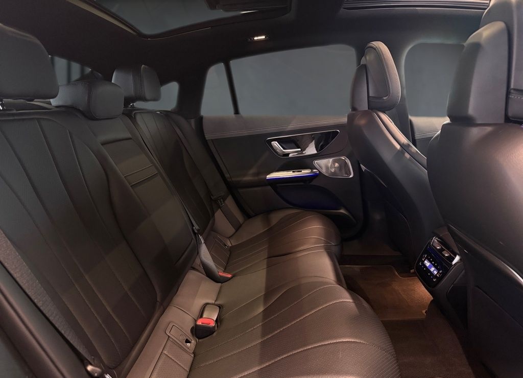Mercedes-Benz EQE 300 AMG Night-P,DiG.L,BURM®3D,HuD,DISTR,PANO foto 12