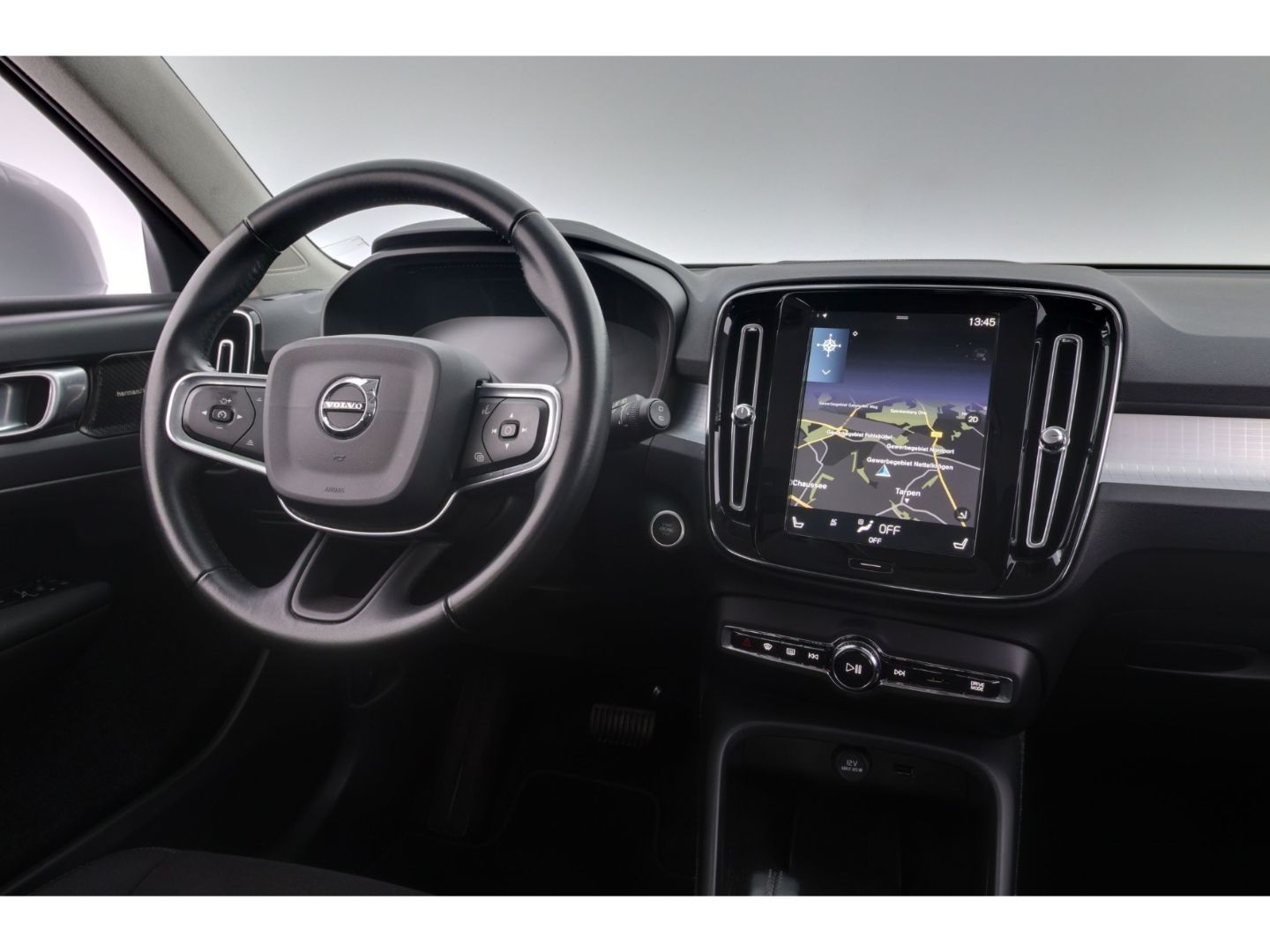 Volvo XC40 T3 Geartronic Momentum+LED+NAVI+KAMERA+SHZ foto 12