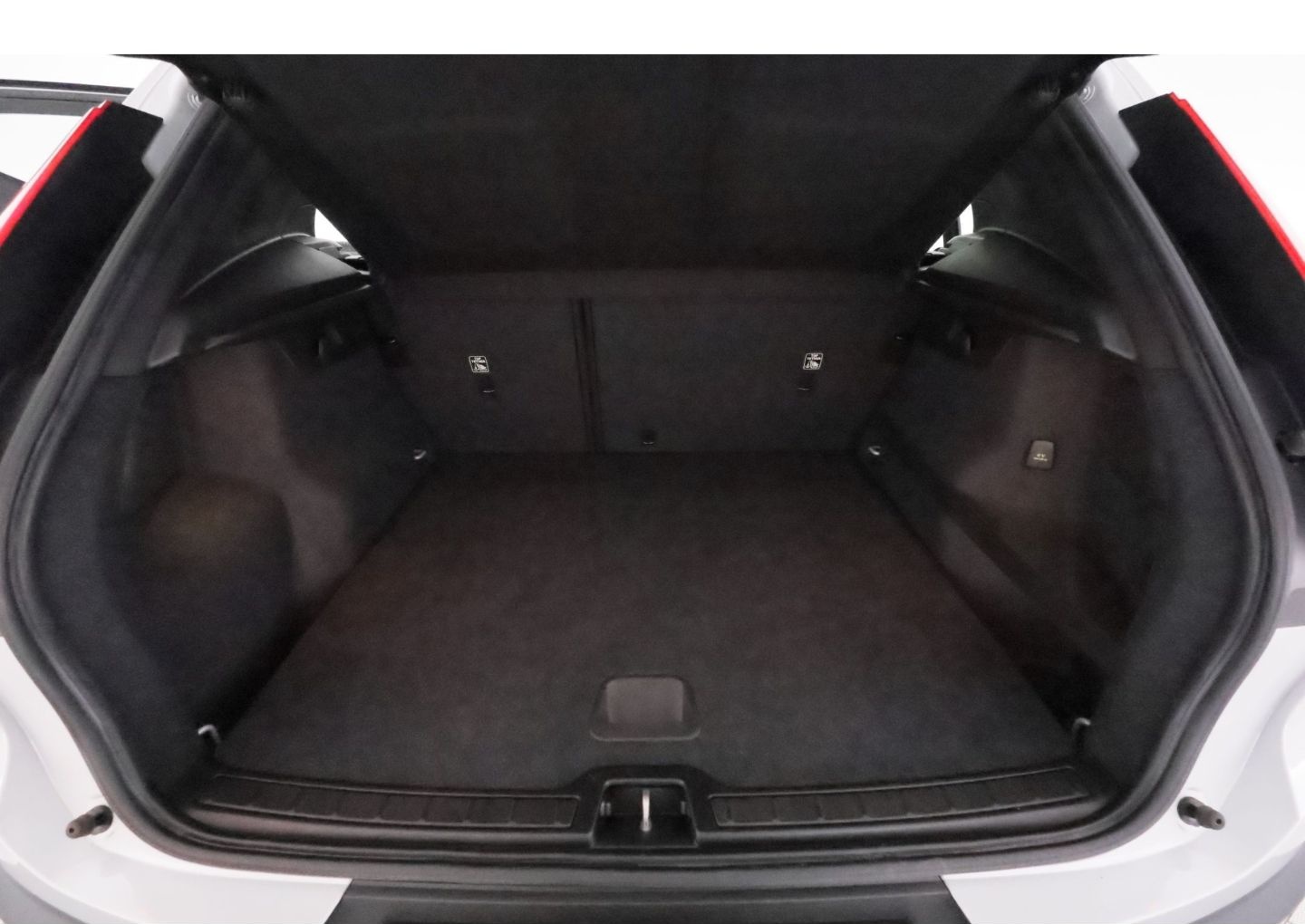 Volvo XC40 T3 Geartronic Momentum+LED+NAVI+KAMERA+SHZ foto 20