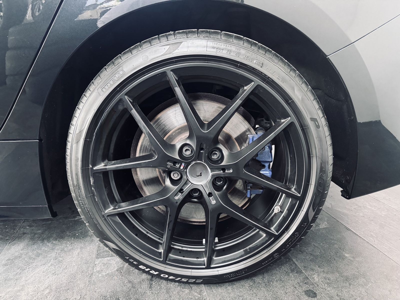 BMW 1 M135 i xDrive/ Head up / Lenkradheizung/ foto 12
