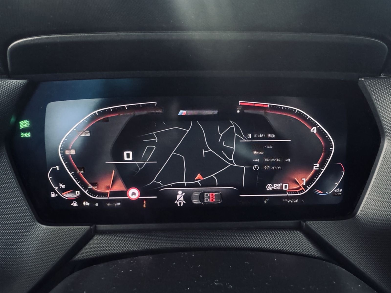BMW 1 M135 i xDrive/ Head up / Lenkradheizung/ foto 19