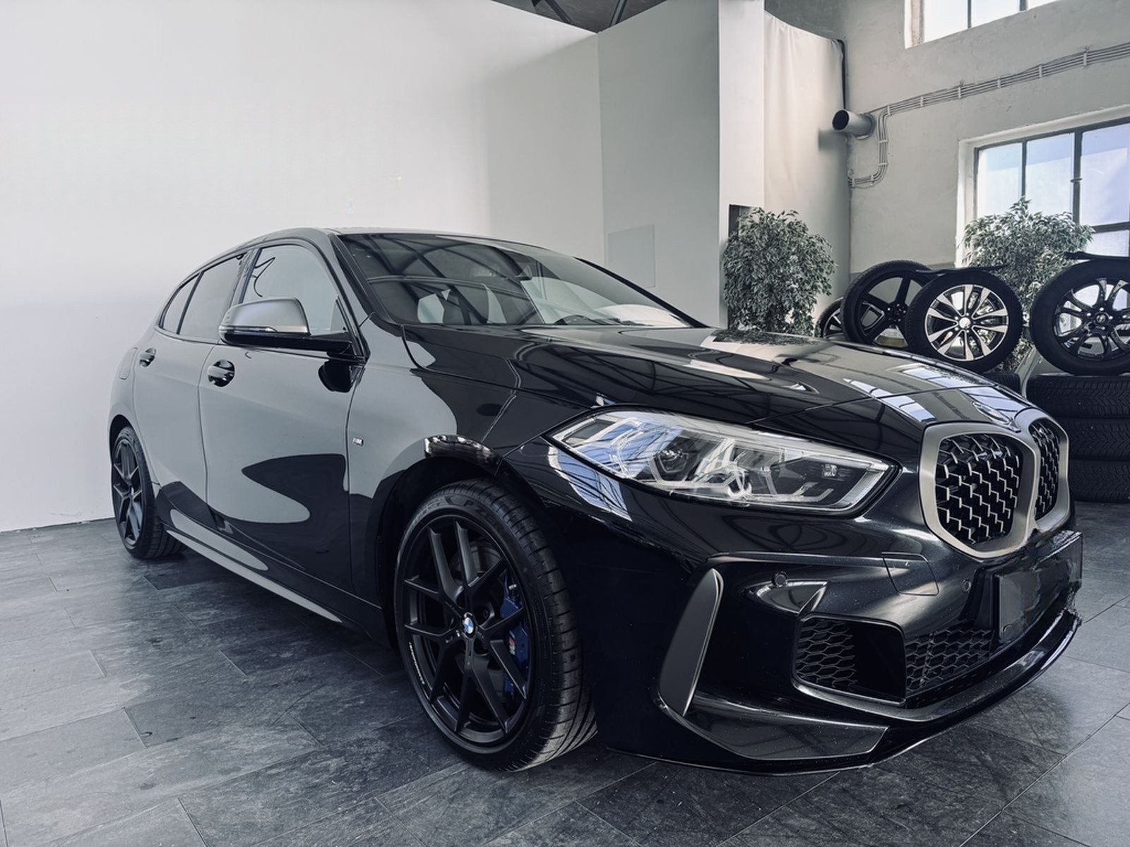 BMW 1 M135 i xDrive/ Head up / Lenkradheizung/ foto 3