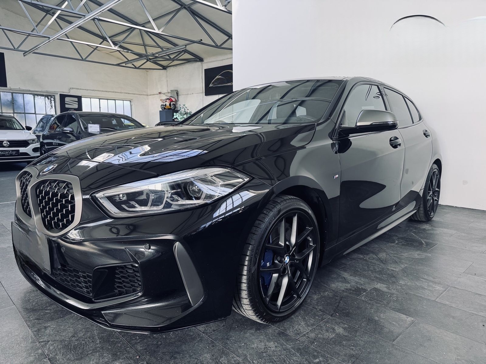 BMW 1 M135 i xDrive/ Head up / Lenkradheizung/ foto 4