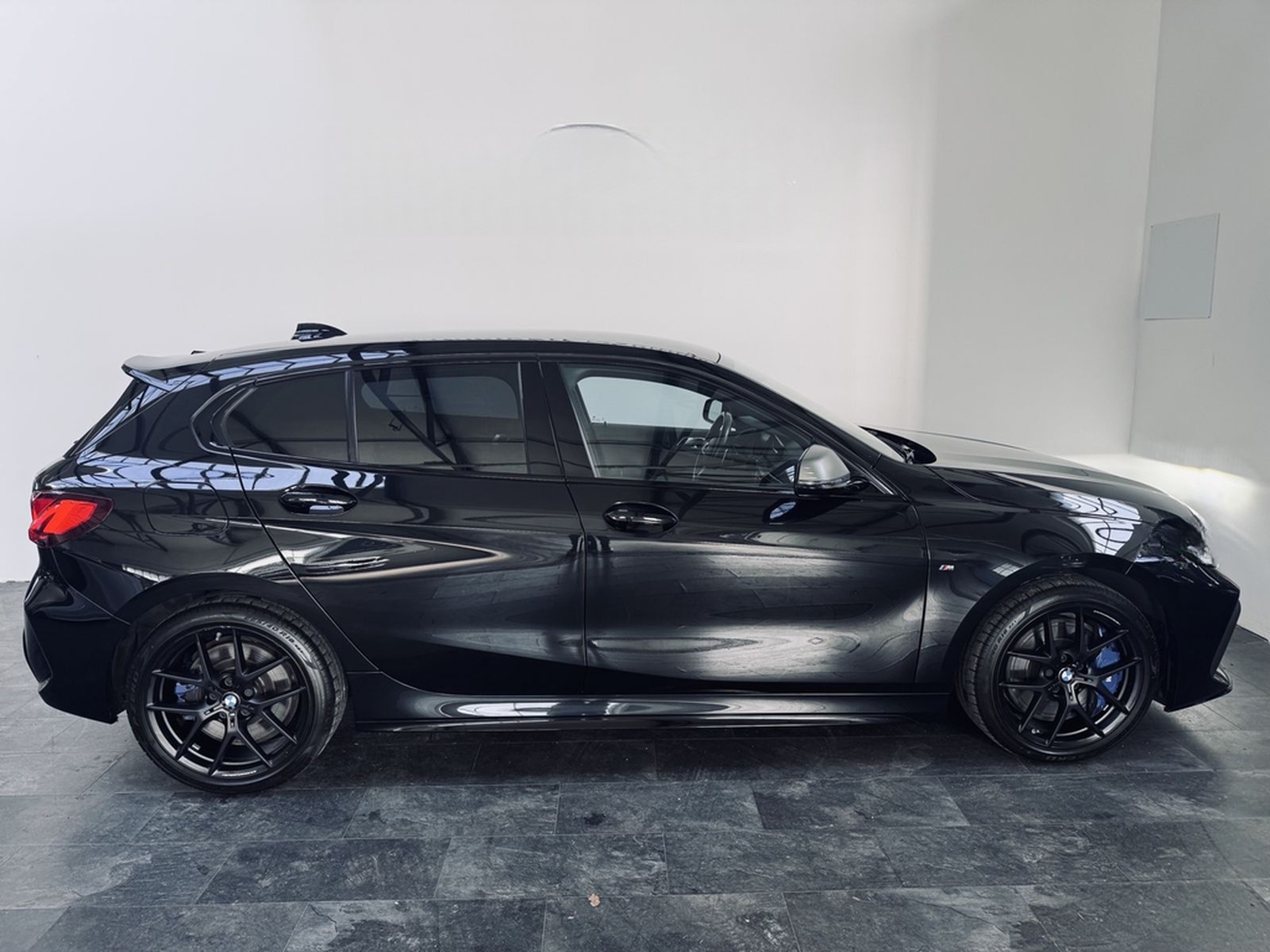 BMW 1 M135 i xDrive/ Head up / Lenkradheizung/ foto 6