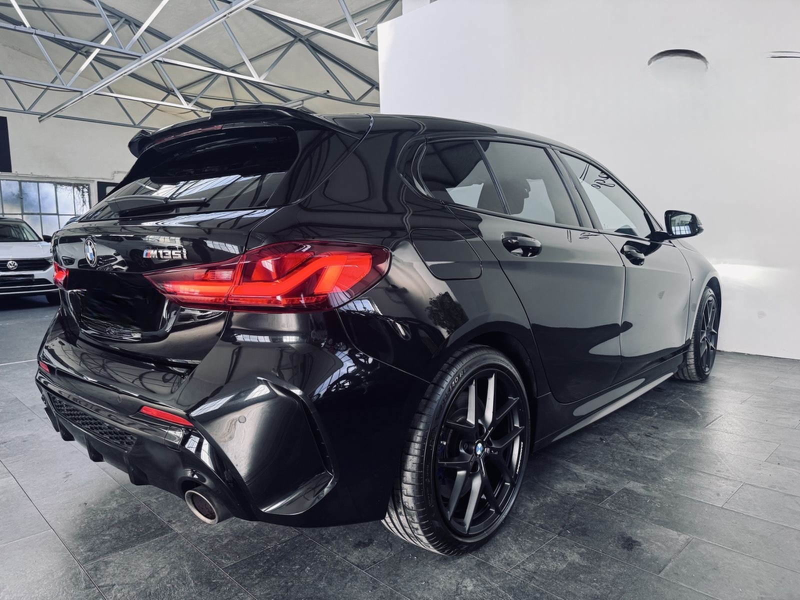 BMW 1 M135 i xDrive/ Head up / Lenkradheizung/ foto 8