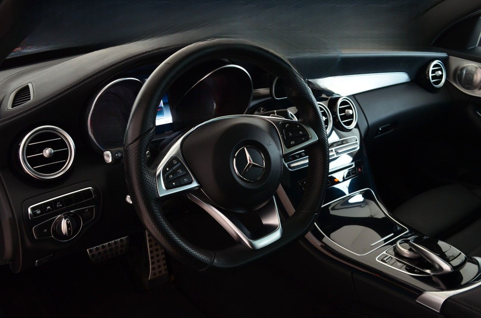 Mercedes-Benz C 43 AMG T 4Matic | Burmes. | Navi | AHK |19`Alu foto 2