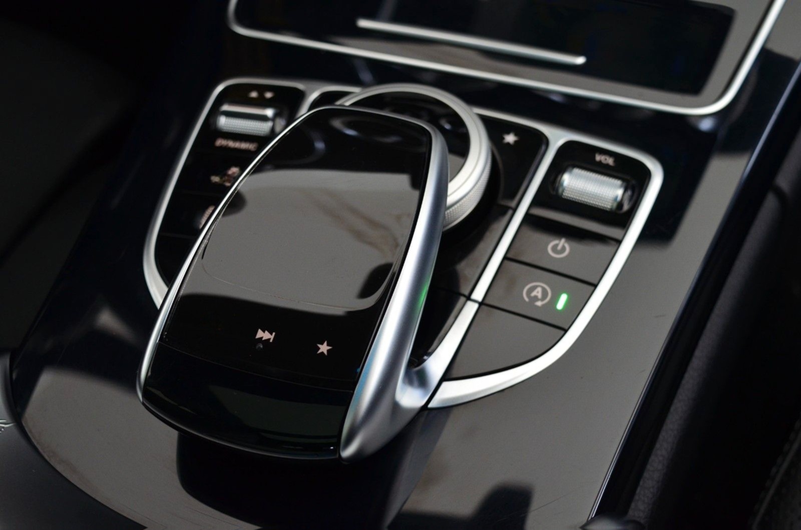 Mercedes-Benz C 43 AMG T 4Matic | Burmes. | Navi | AHK |19`Alu foto 24