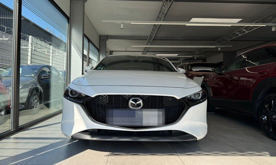 Mazda 3 Selection 122 PS *Leder*Bose*Activsense*Design foto 3