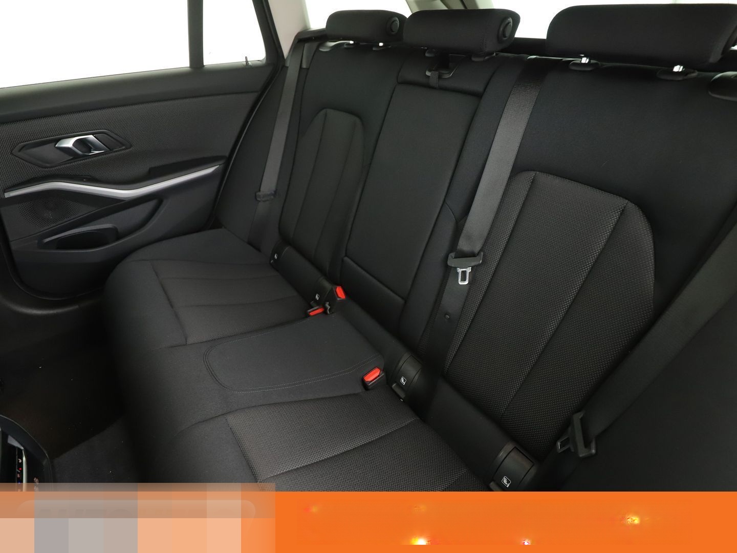 BMW 3er 330e Aut.*HEAD-UP*NAVI*LED*CAM*TEMPO*SHZ*  foto 14