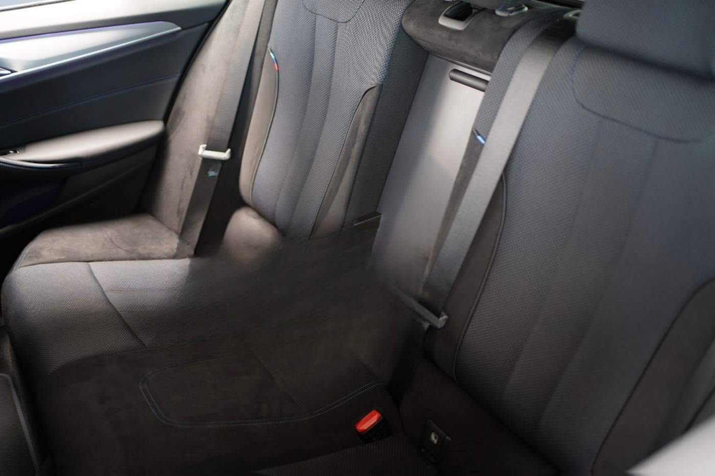 BMW 530i M Sport Standheizung+Head-Up+Komfortzugang+ foto 6