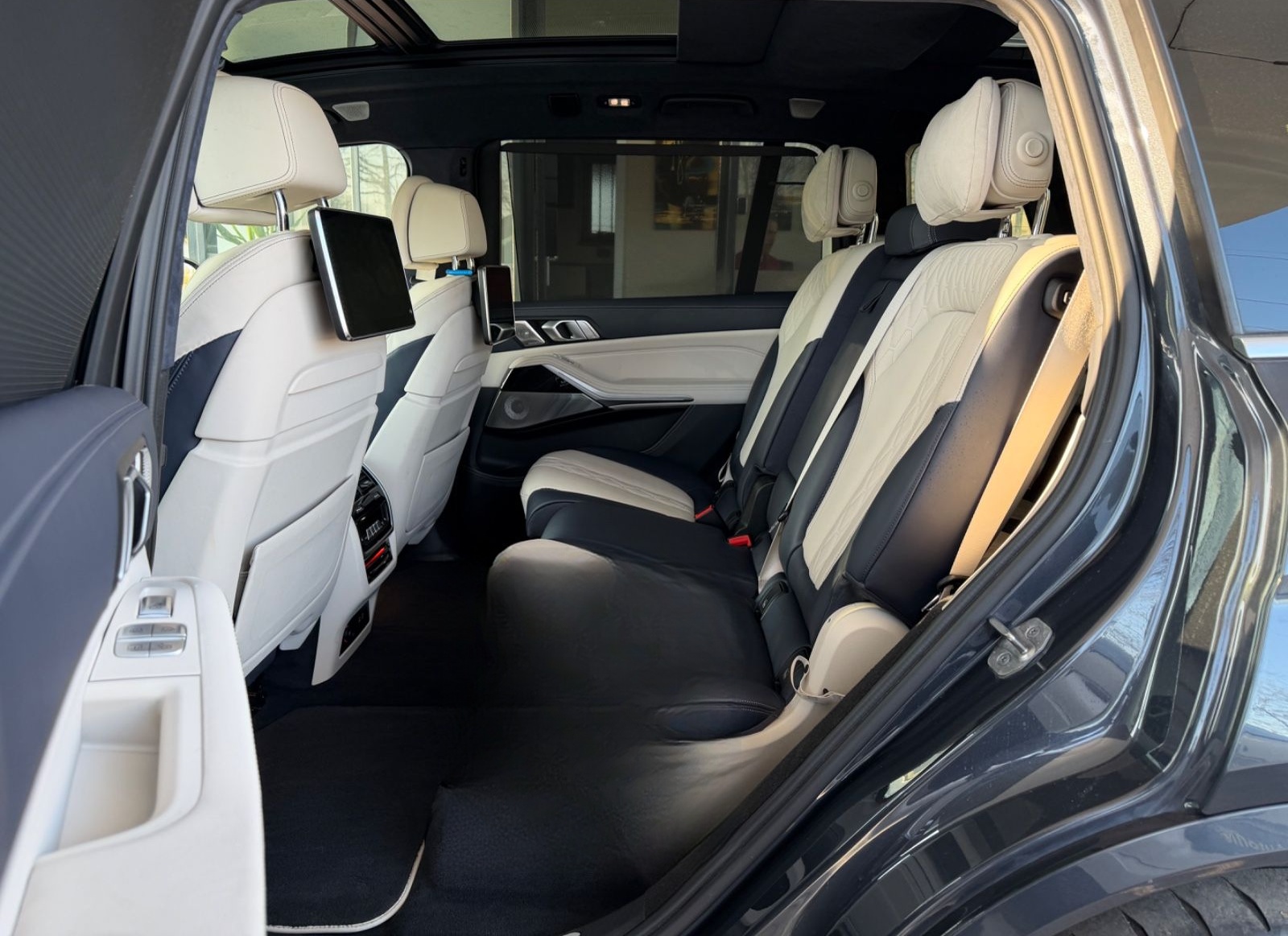 BMW X7 M50i*VOLLAUSSTATTUNG* foto 19