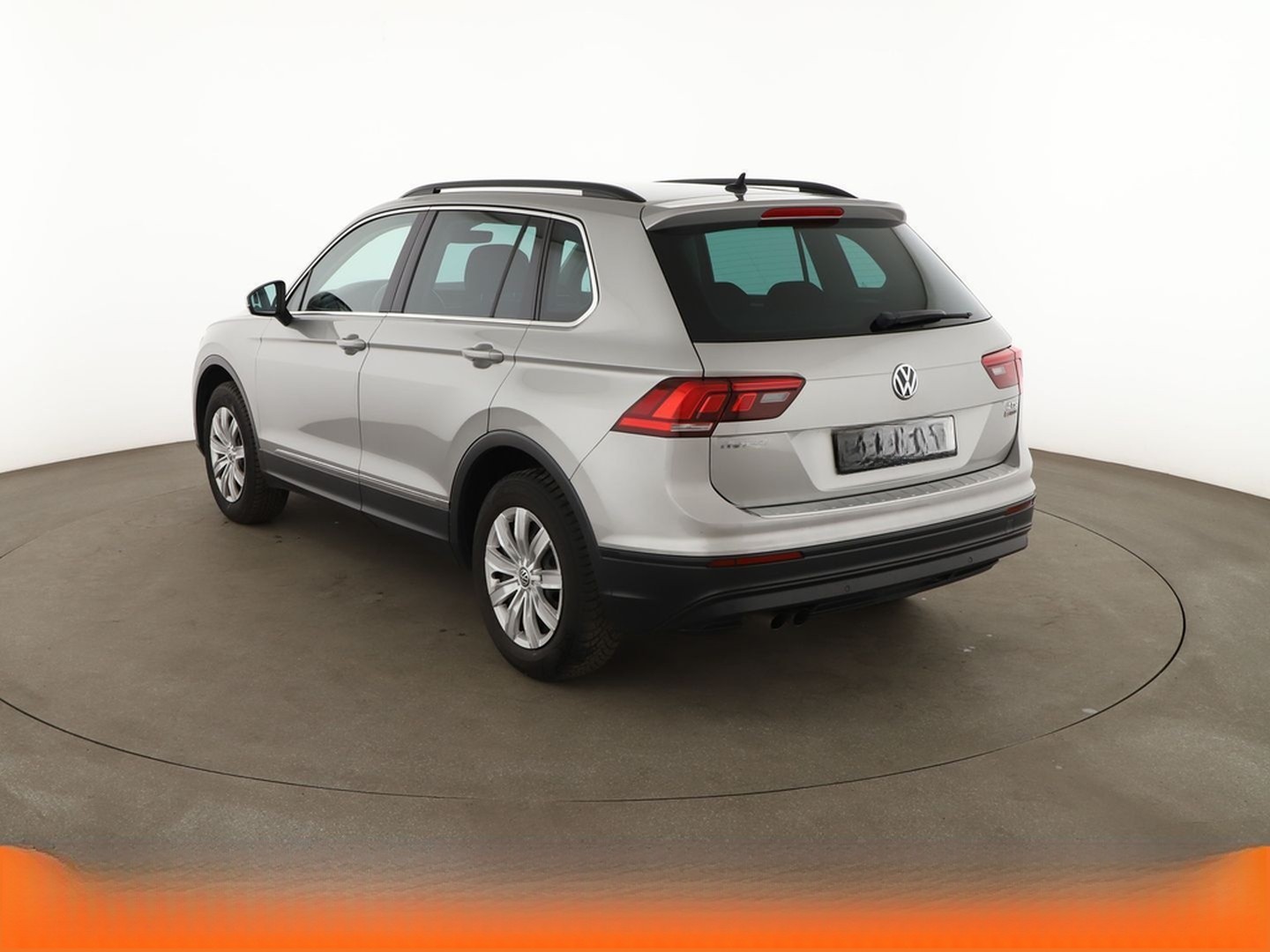 Volkswagen Tiguan 2.0 TSI Comfortline 4Motion BM Aut.*NAVI* foto 4