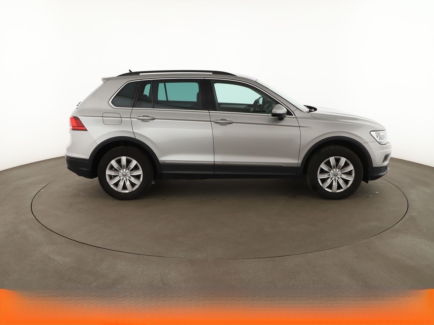 Volkswagen Tiguan 2.0 TSI Comfortline 4Motion BM Aut.*NAVI* foto 7