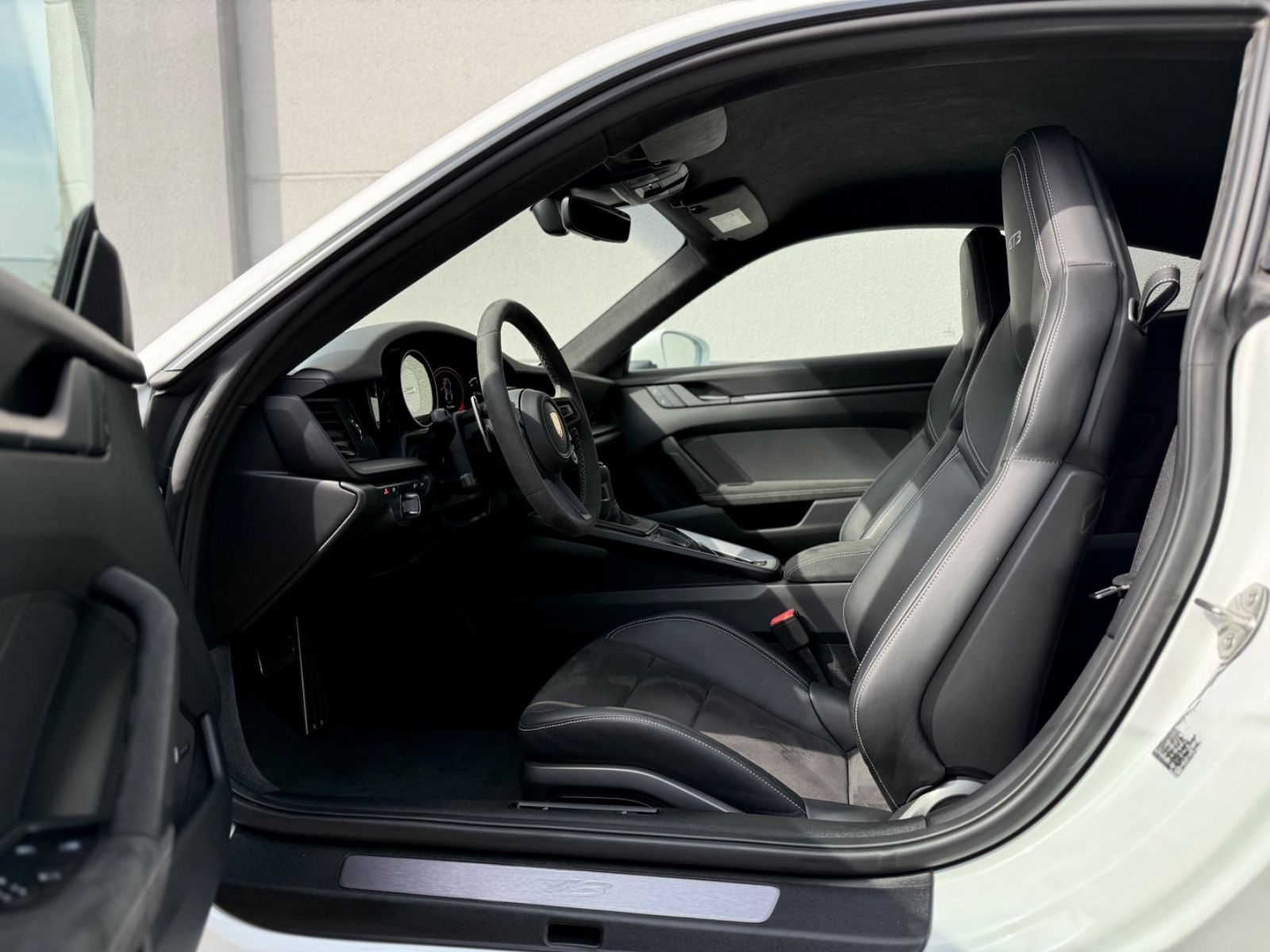 Porsche 992 GT3 °APPROVED°BOSE°90L°CHRONO°NEODYME°SHZ° foto 15