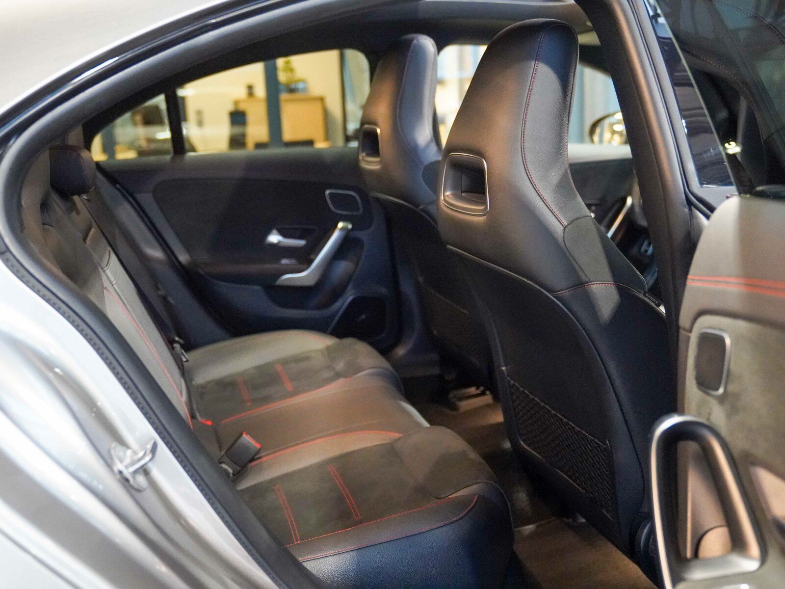 Mercedes-Benz Coupé AMG Line Night Burmester Panorama foto 13