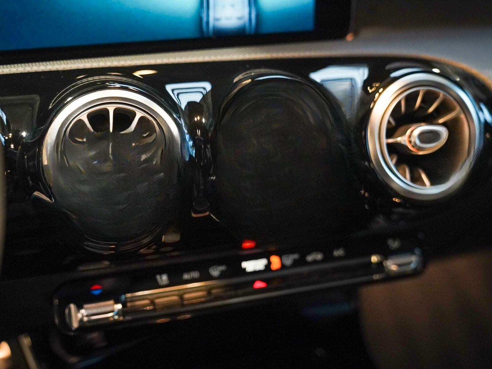 Mercedes-Benz Coupé AMG Line Night Burmester Panorama foto 24