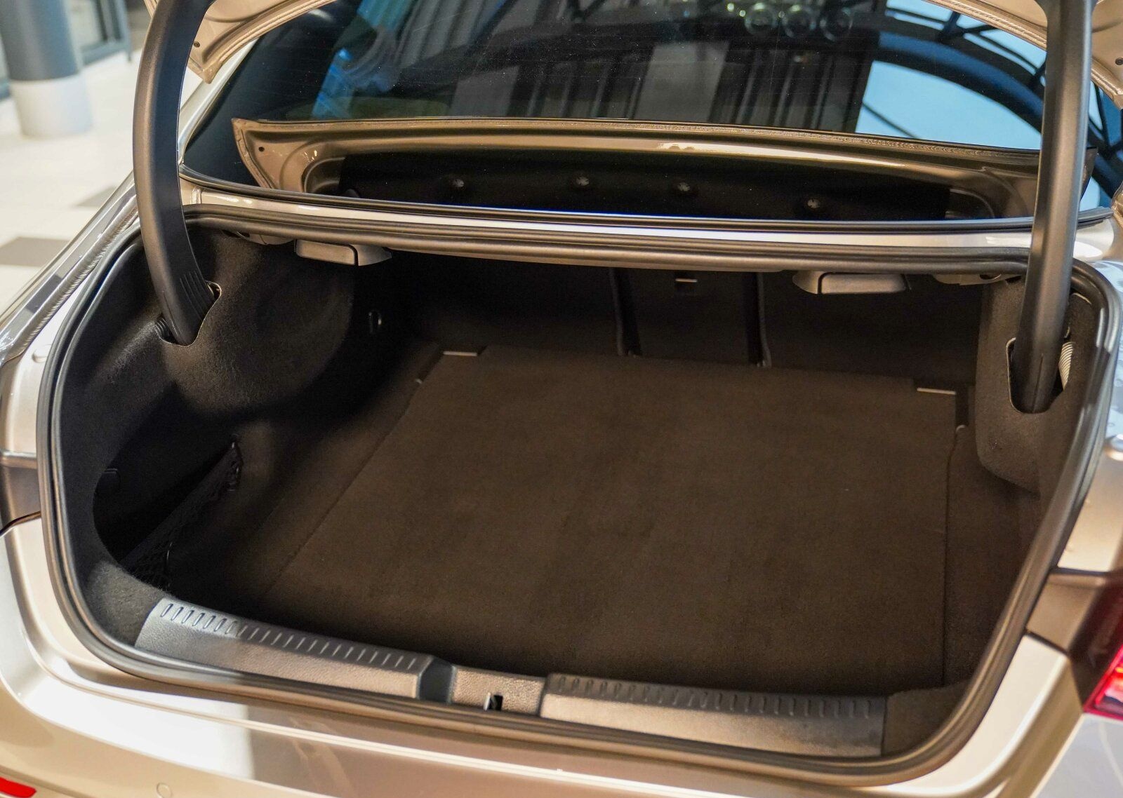 Mercedes-Benz Coupé AMG Line Night Burmester Panorama foto 8