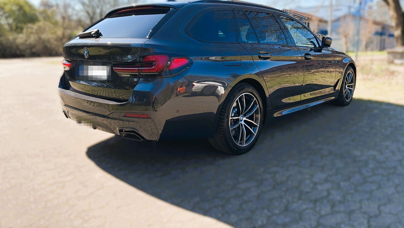 BMW 530e Touring M Sport | Laserlicht | HUD | Pa foto 3