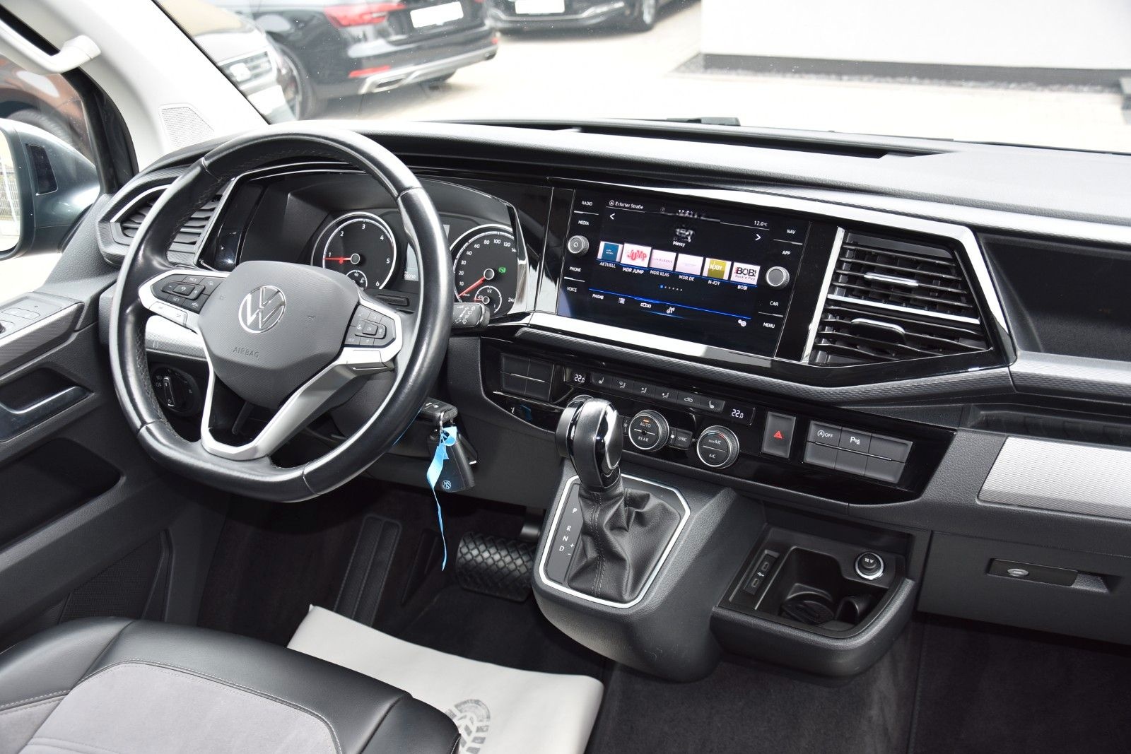 Volkswagen T6.1 Multivan Generation Six *LED-Schein.*ACC* foto 12