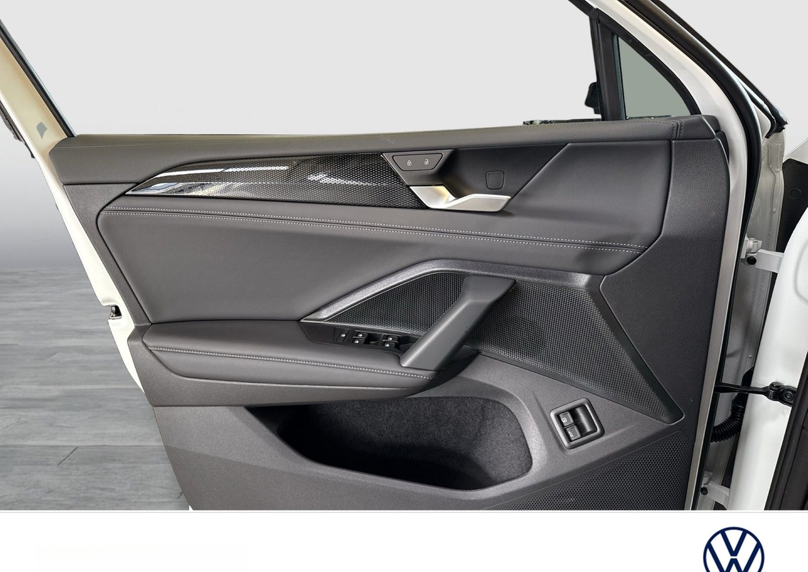 Volkswagen Tiguan 1.5 HYBRID LIFE 360°CAM HEAD-UP MATRIX foto 18