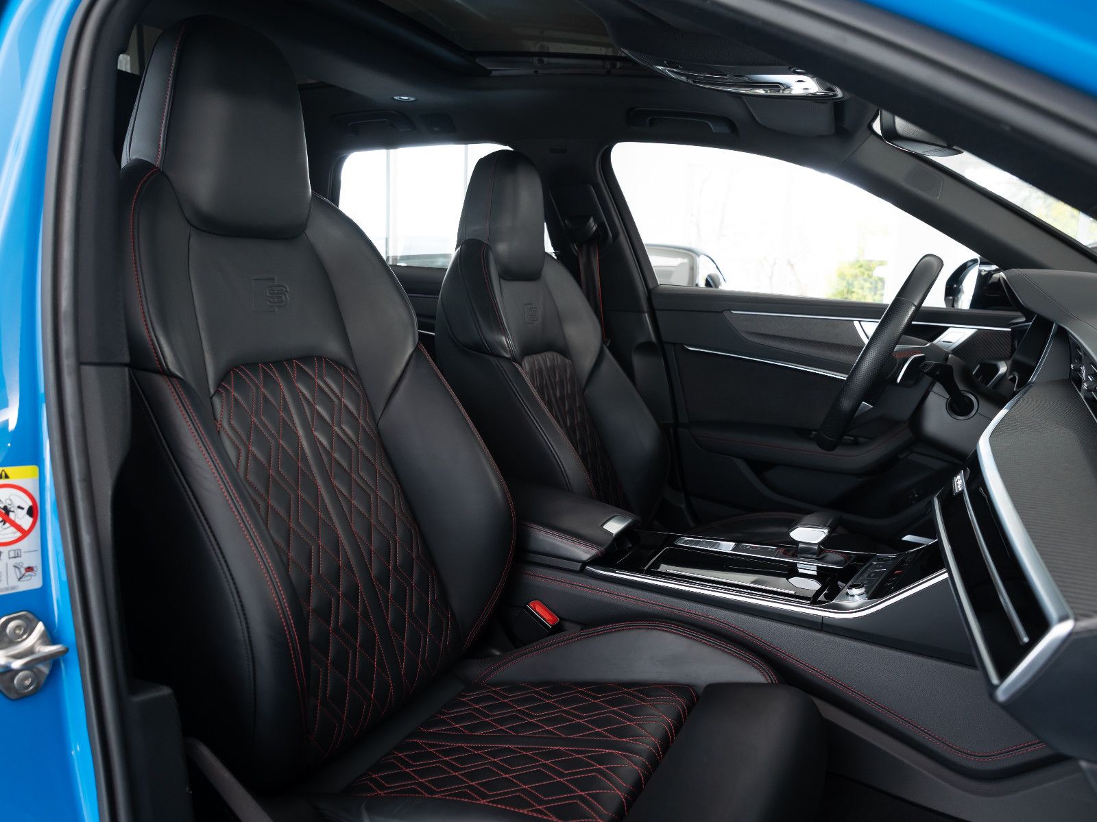 Audi A6 Avant 55 TFSIe quattro S-Line/S-Sitze/Pano/21 foto 12