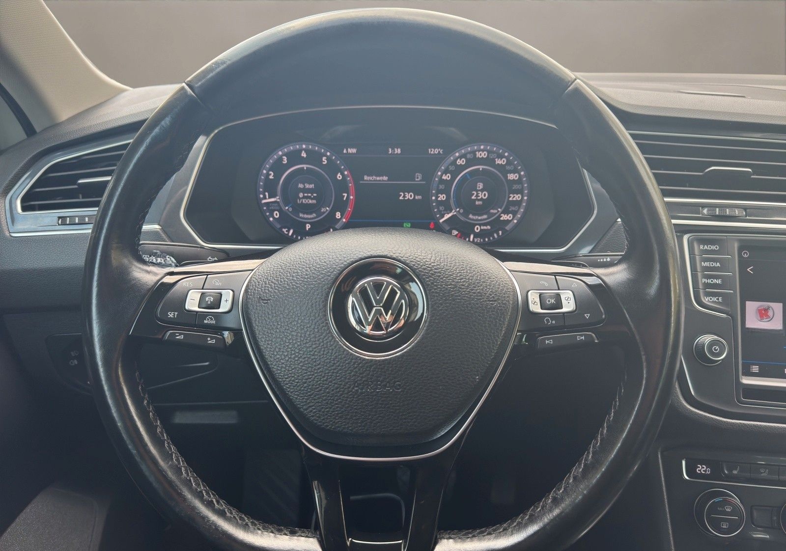 Volkswagen Tiguan 1.4 TSI HIGHL VIRTUAL/NAVI/ACC/LED/AHK foto 12