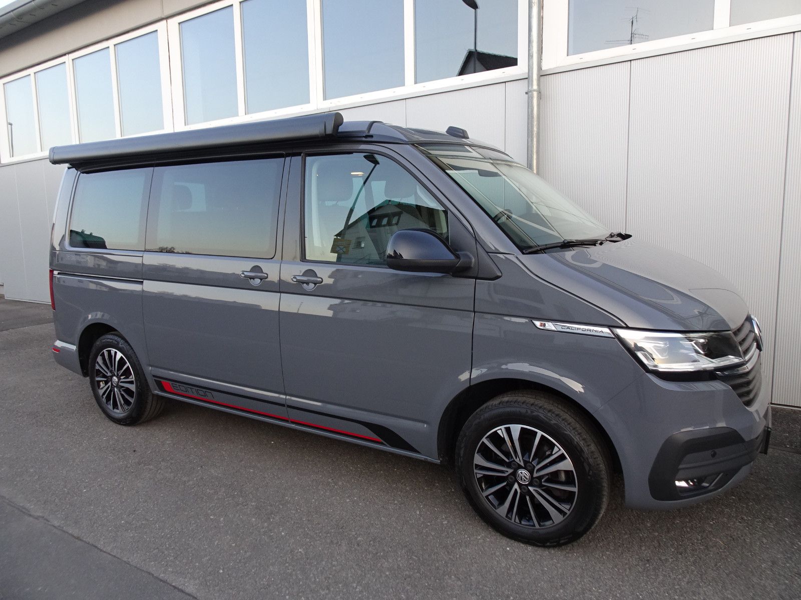 Volkswagen T6.1 California TDI DSG Beach Ed. AHK 2xSCHIEBET foto 2