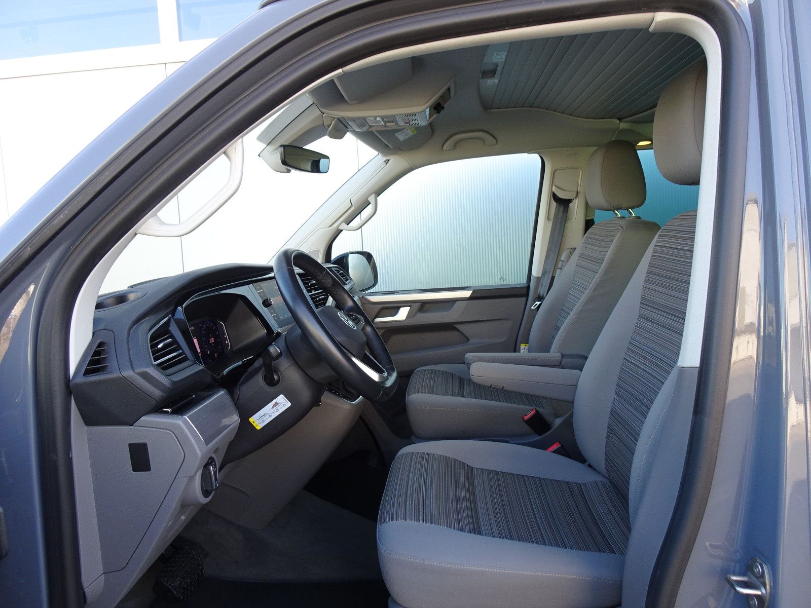 Volkswagen T6.1 California TDI DSG Beach Ed. AHK 2xSCHIEBET foto 8