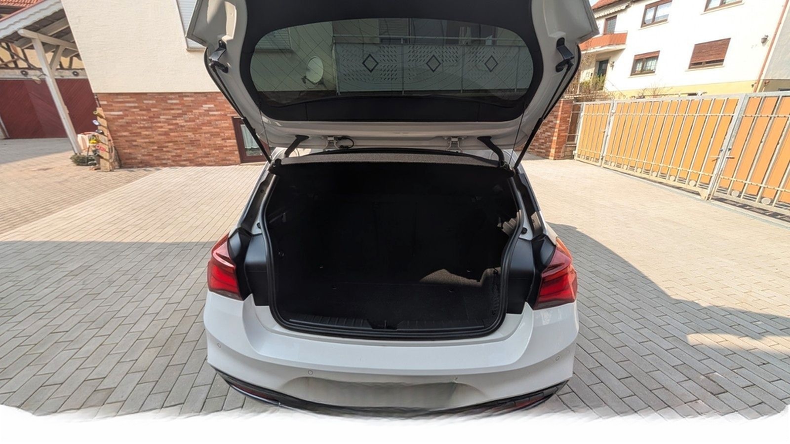 BMW M140i Sp.Ed.,Navi Prof,Alarm,LED,varible Sportl. foto 23