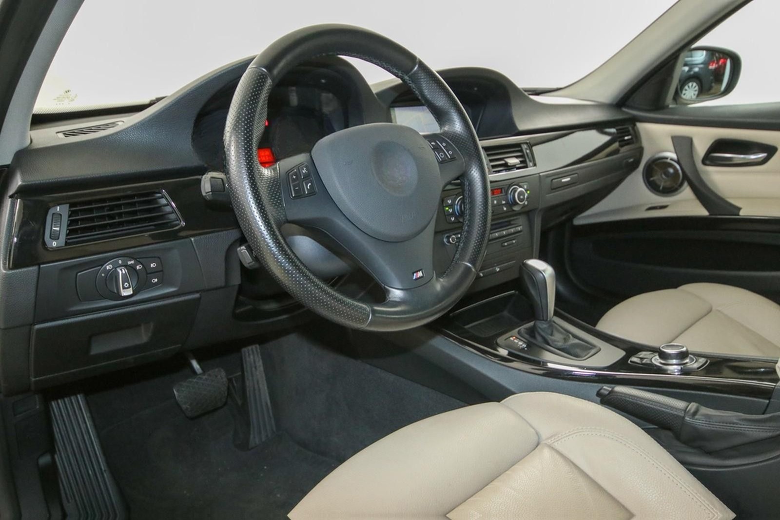 BMW 335i xDrive Memory Leder Navi Xenon foto 7