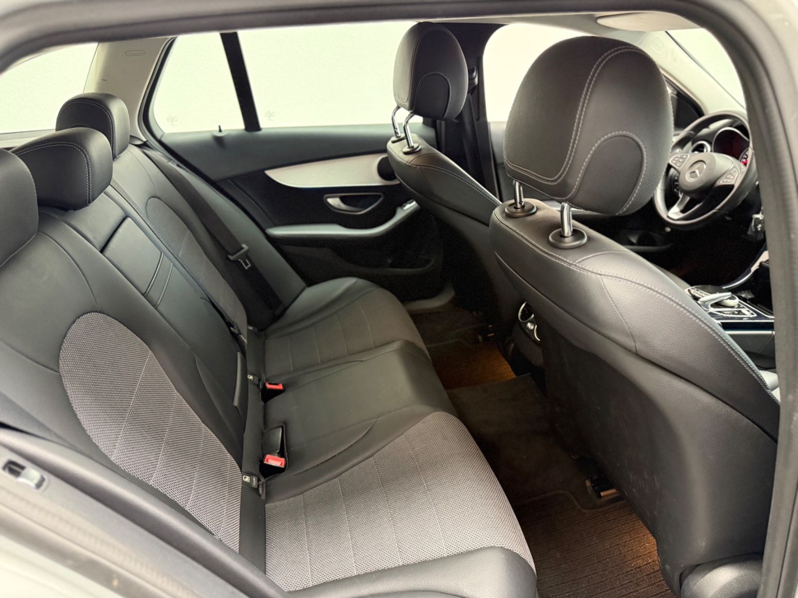 Mercedes-Benz C 200 d T G-Tronic Plus / PDC hi&vo / LED / AHK foto 22