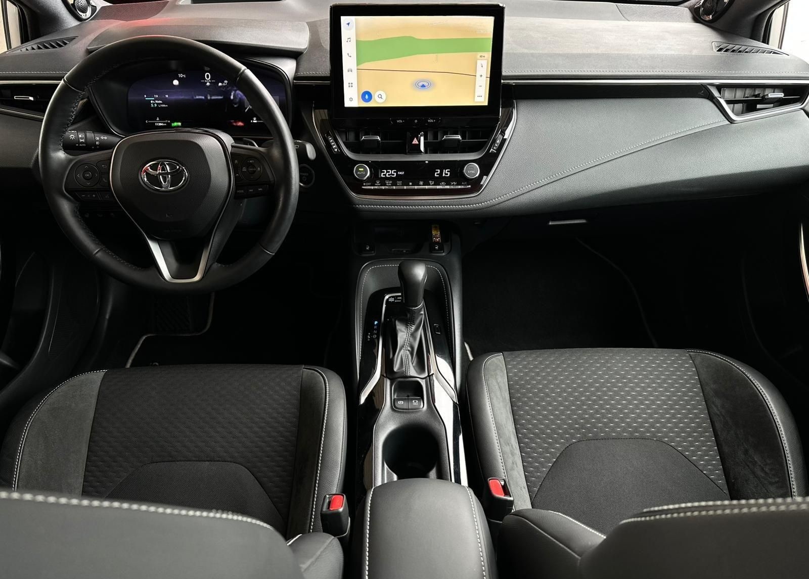 Toyota Corolla 2.0 HYBRID LOUNGE JBL#HUD#PANO##KEYLESS foto 10