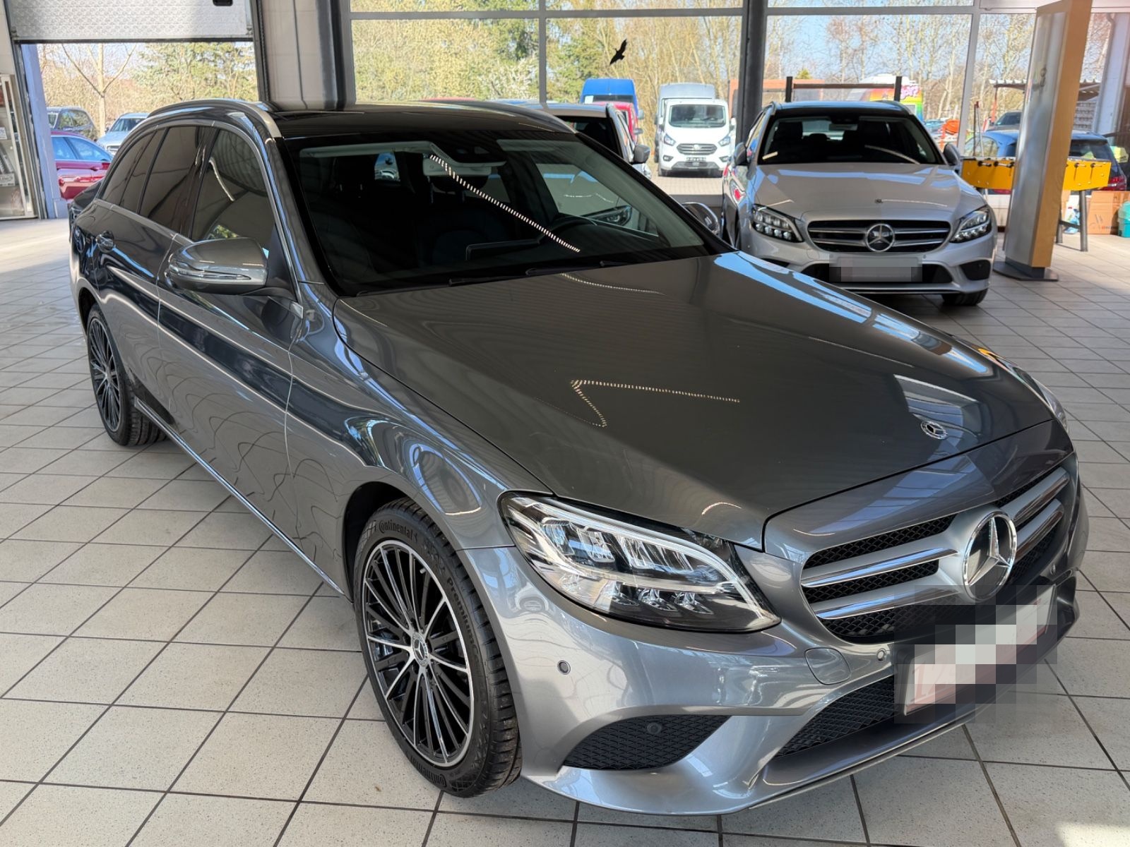 Mercedes-Benz C 200 T d Avantgarde /Pano/R-Cam/Widescreen foto 11