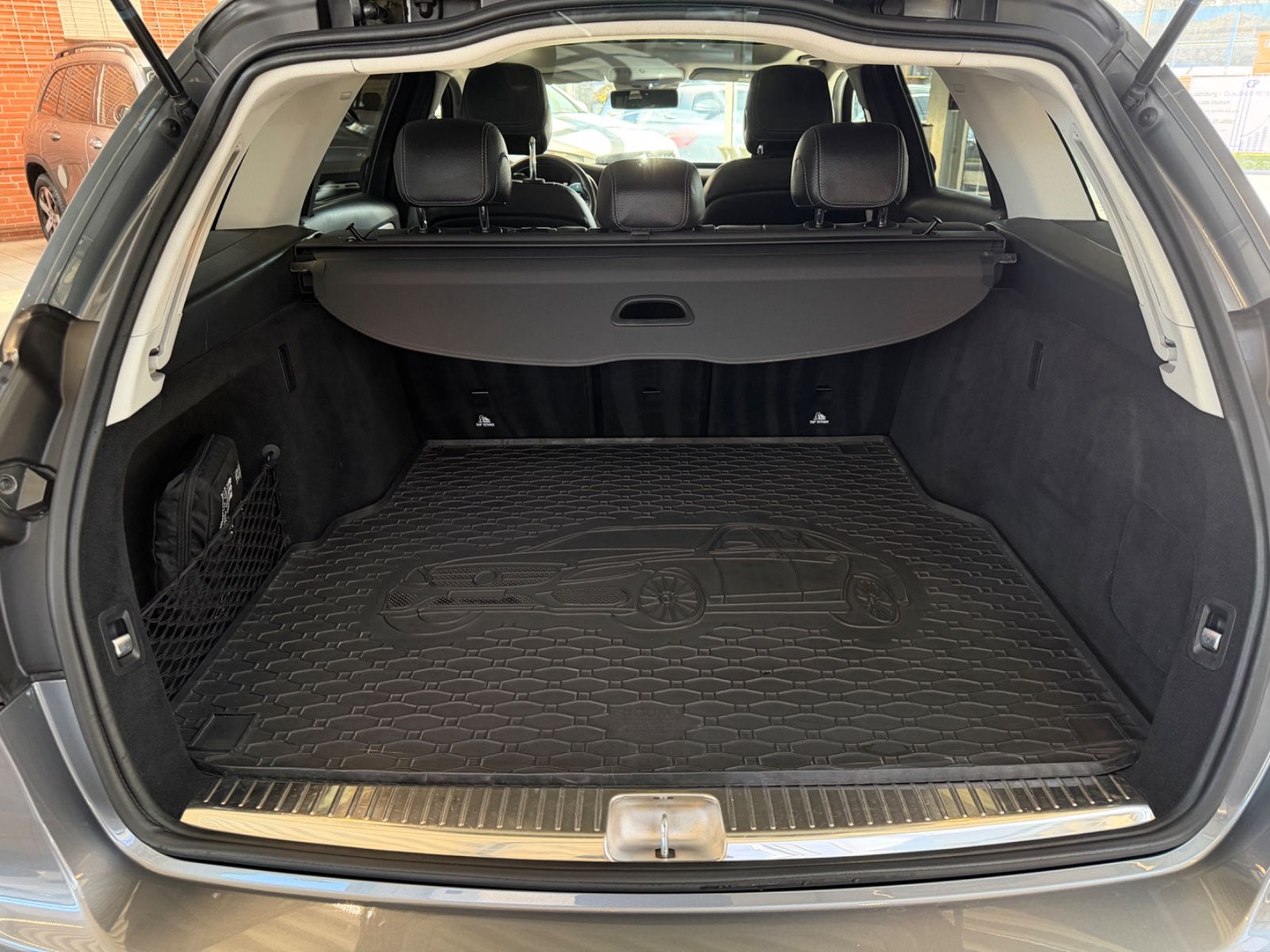 Mercedes-Benz C 200 T d Avantgarde /Pano/R-Cam/Widescreen foto 7