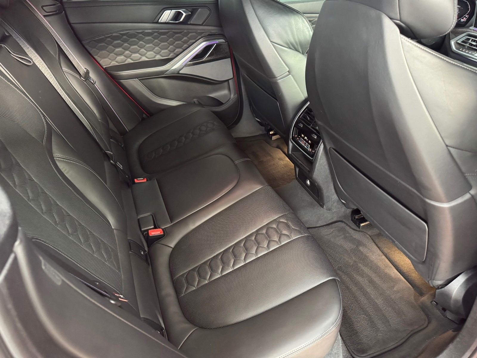 BMW X6 M COMPETITION.SKY.LASER.360°AHK.DR.ASS.PRO. foto 27