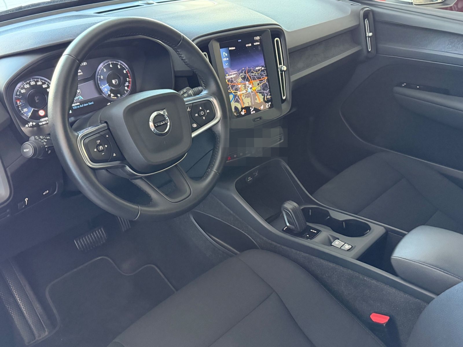 Volvo XC40 T3 1.5 MOMENTUM CORE*ACC*KAMERA*WEBASTO*KEY foto 17