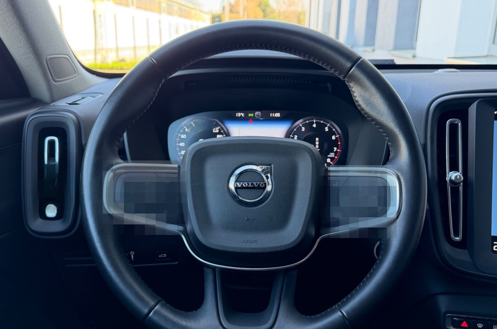 Volvo XC40 T3 1.5 MOMENTUM CORE*ACC*KAMERA*WEBASTO*KEY foto 18