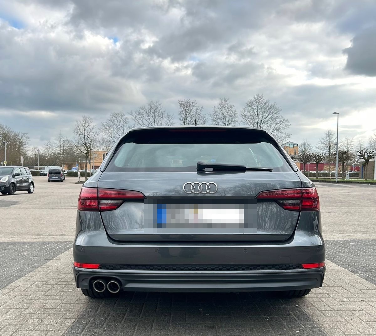 Audi A4 2.0 TDI 140kW S tronic Avant - foto 4