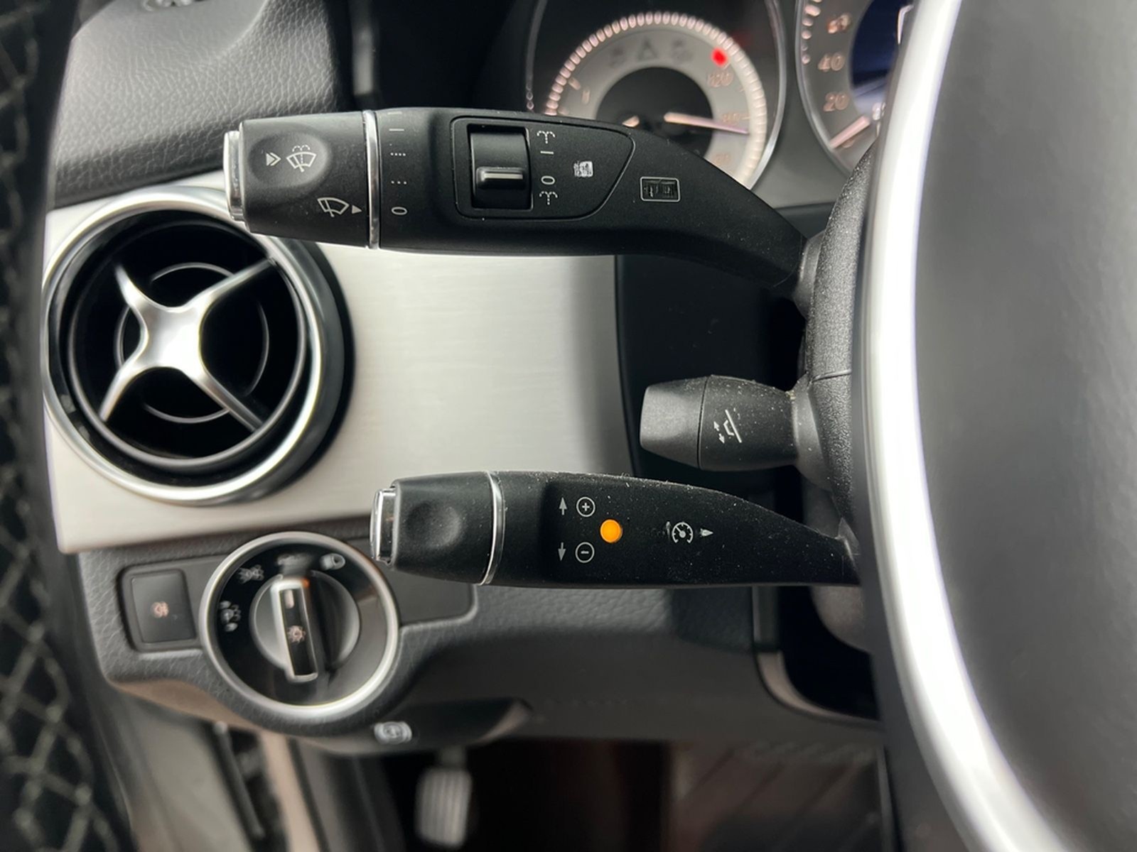 Mercedes-Benz GLK 200 CDI / PANO / 2.HD/NUR 114.tKM /PANORAMA foto 19