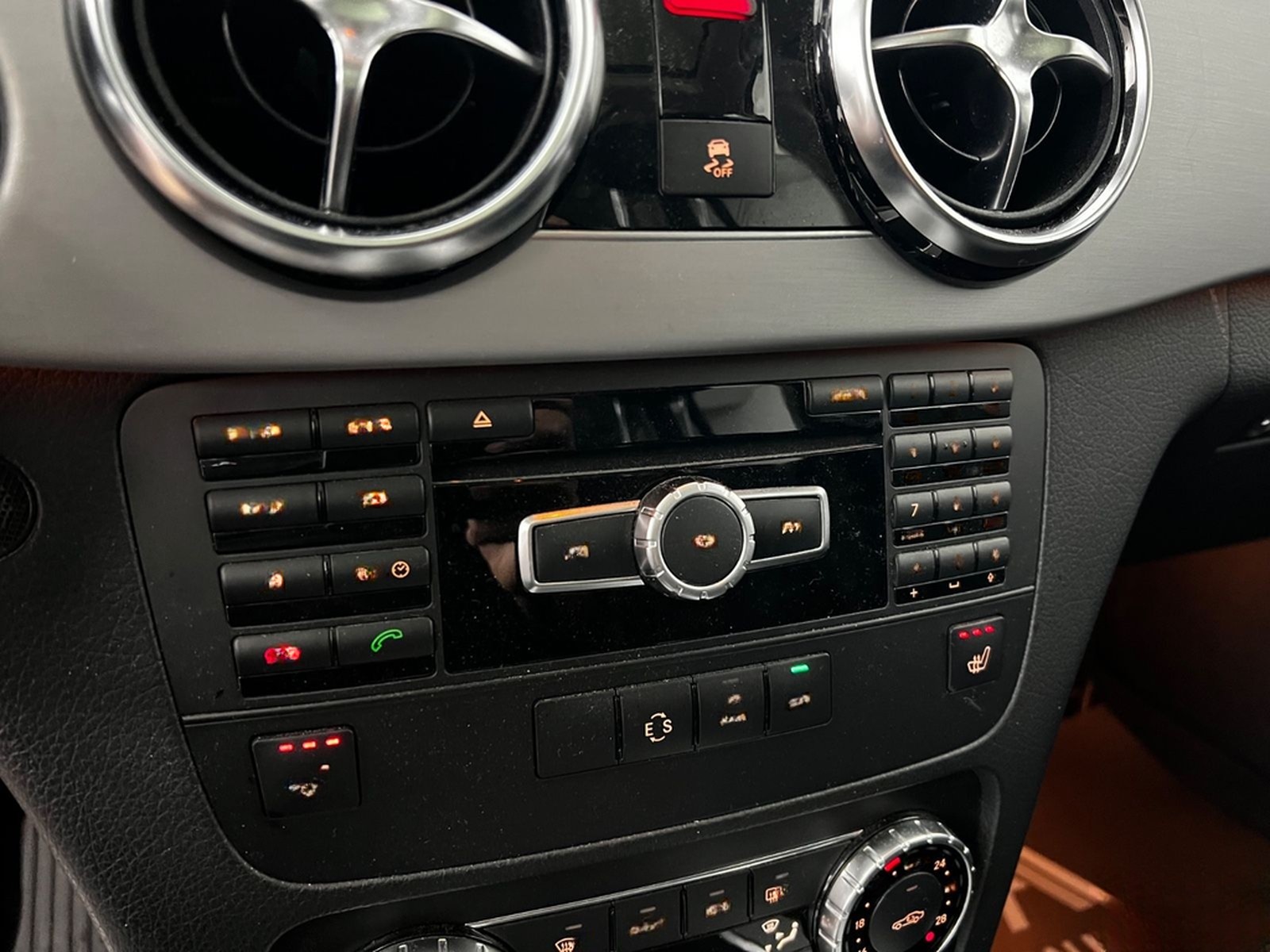 Mercedes-Benz GLK 200 CDI / PANO / 2.HD/NUR 114.tKM /PANORAMA foto 28