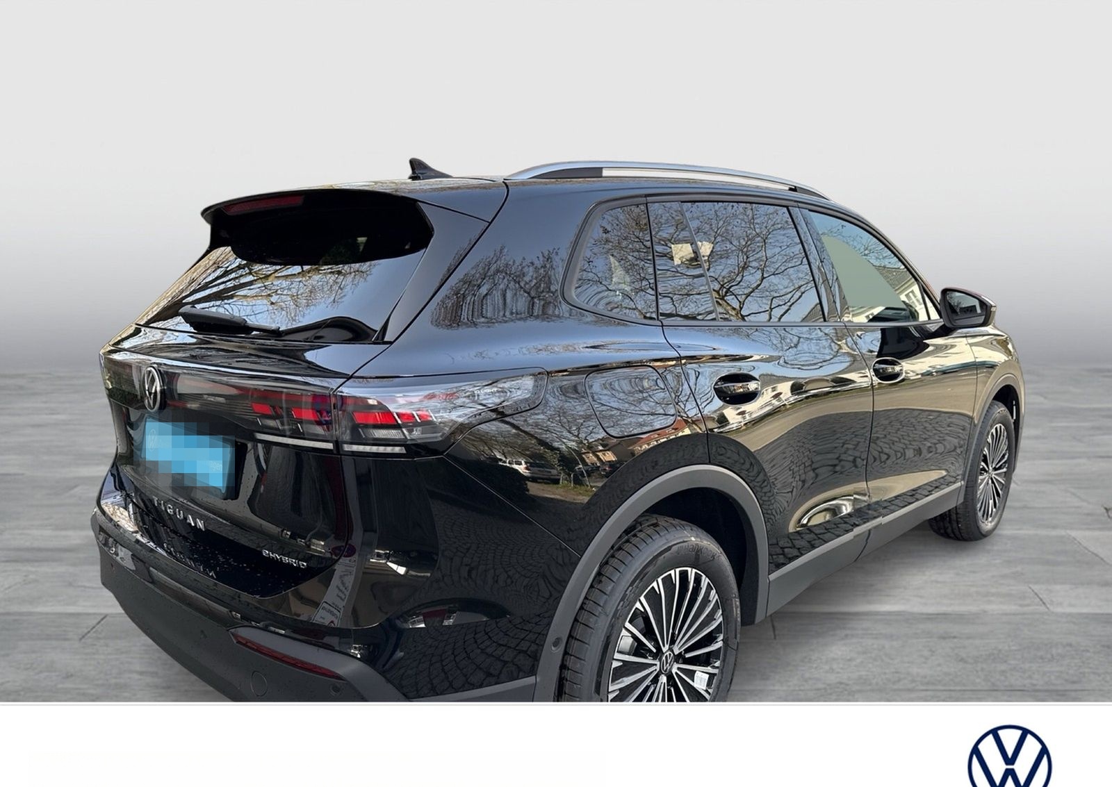 Volkswagen Tiguan 1.5 HYBRID LIFE AHK CAM LM18 CARPLAY foto 3