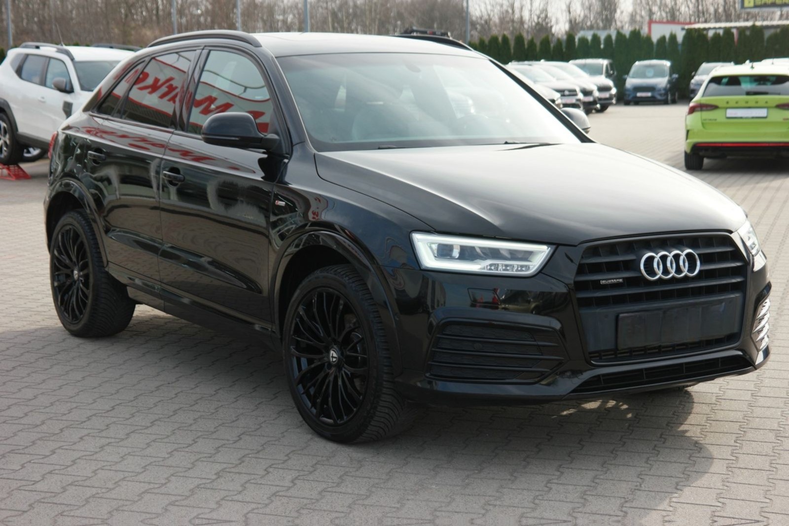 Audi Q3 2.0 TFSI quattro S-Line LED AHK Panorama DAB foto 8